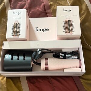 Multi-Volume Series 2-in-1 Interchangeable Brush Dryer